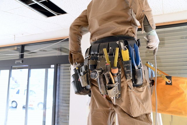 給湯器の修理 点検 管理